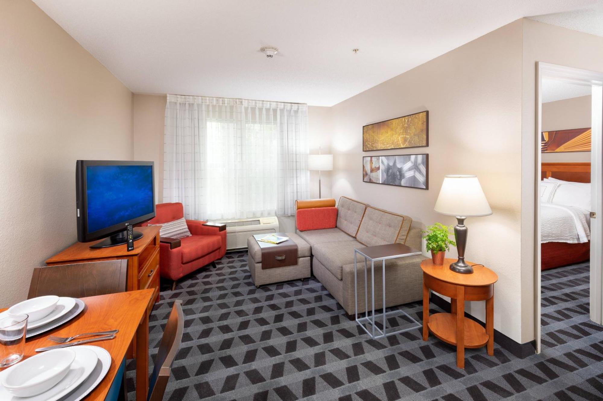 Towneplace Suites Bowie Town Center Экстерьер фото