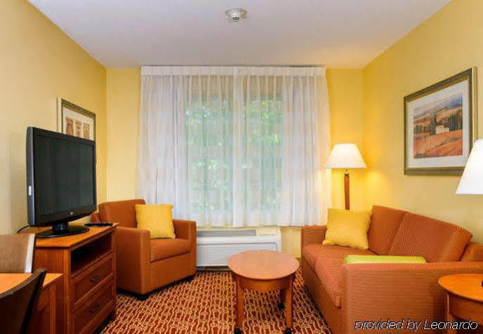 Towneplace Suites Bowie Town Center Экстерьер фото
